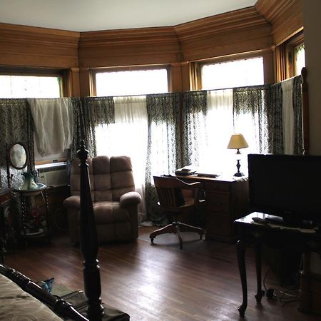 Victorian Charm Inn Towanda Esterno foto