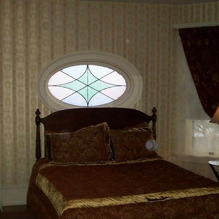 Victorian Charm Inn Towanda Esterno foto