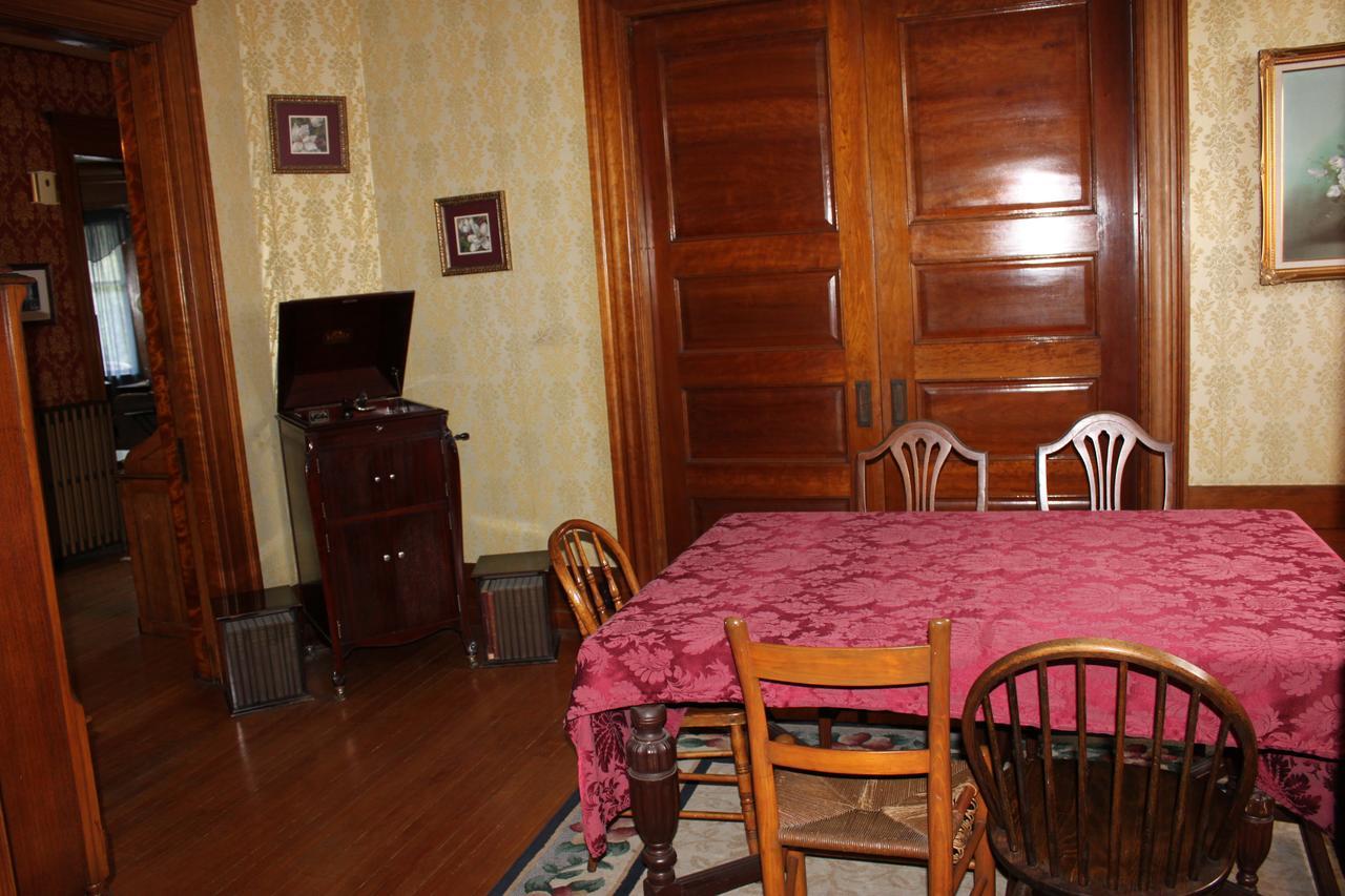 Victorian Charm Inn Towanda Esterno foto