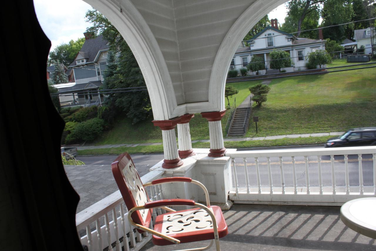 Victorian Charm Inn Towanda Esterno foto