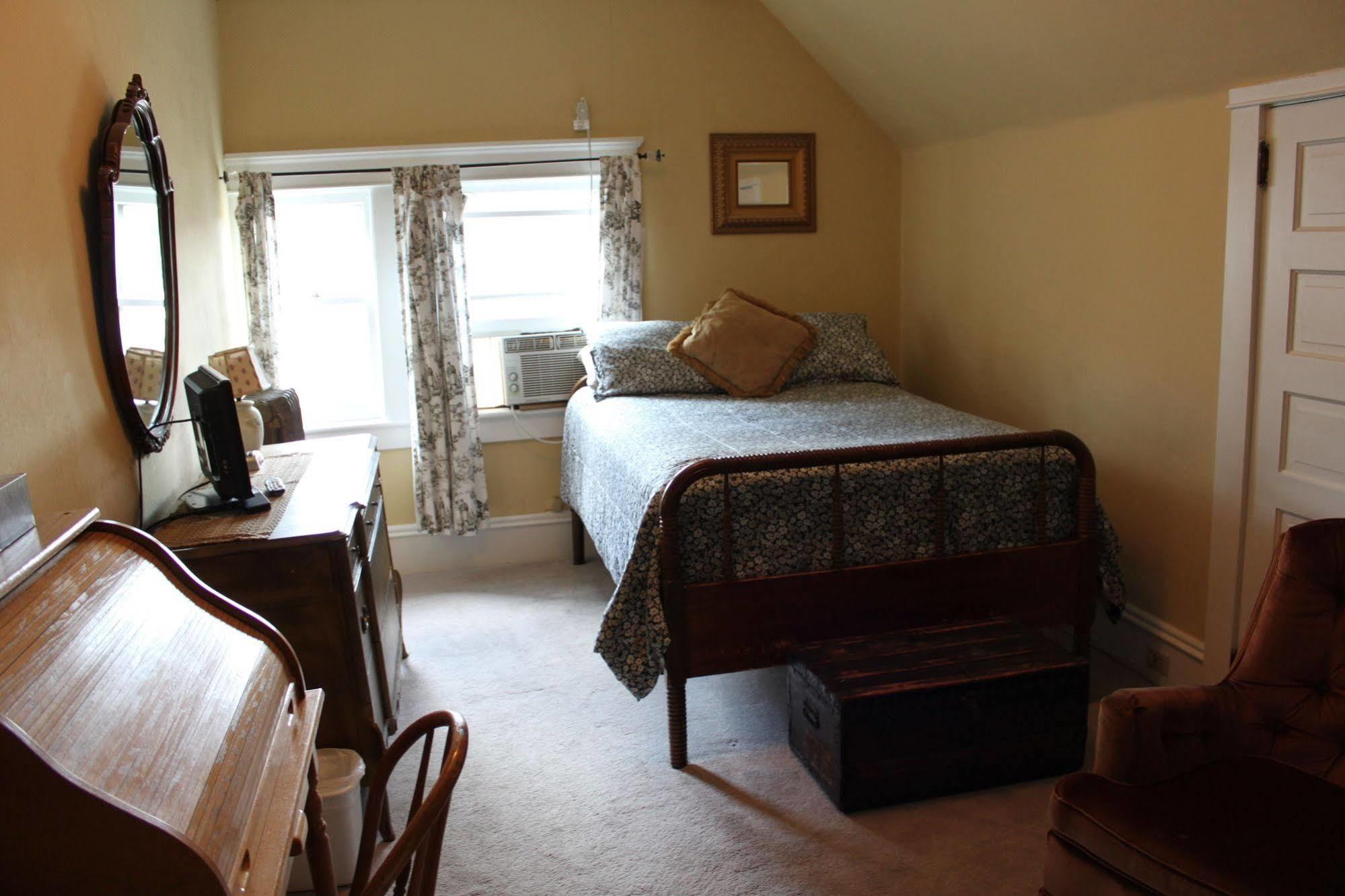 Victorian Charm Inn Towanda Esterno foto