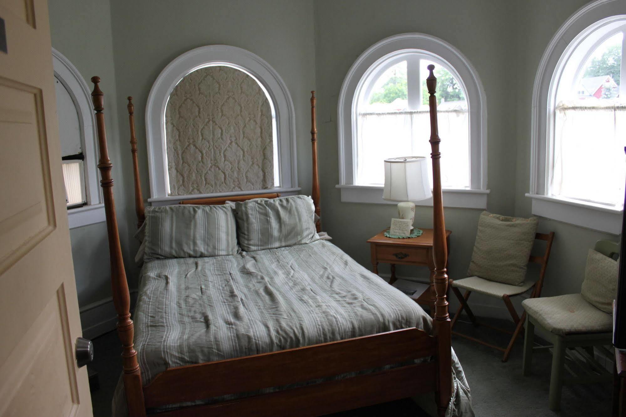Victorian Charm Inn Towanda Esterno foto